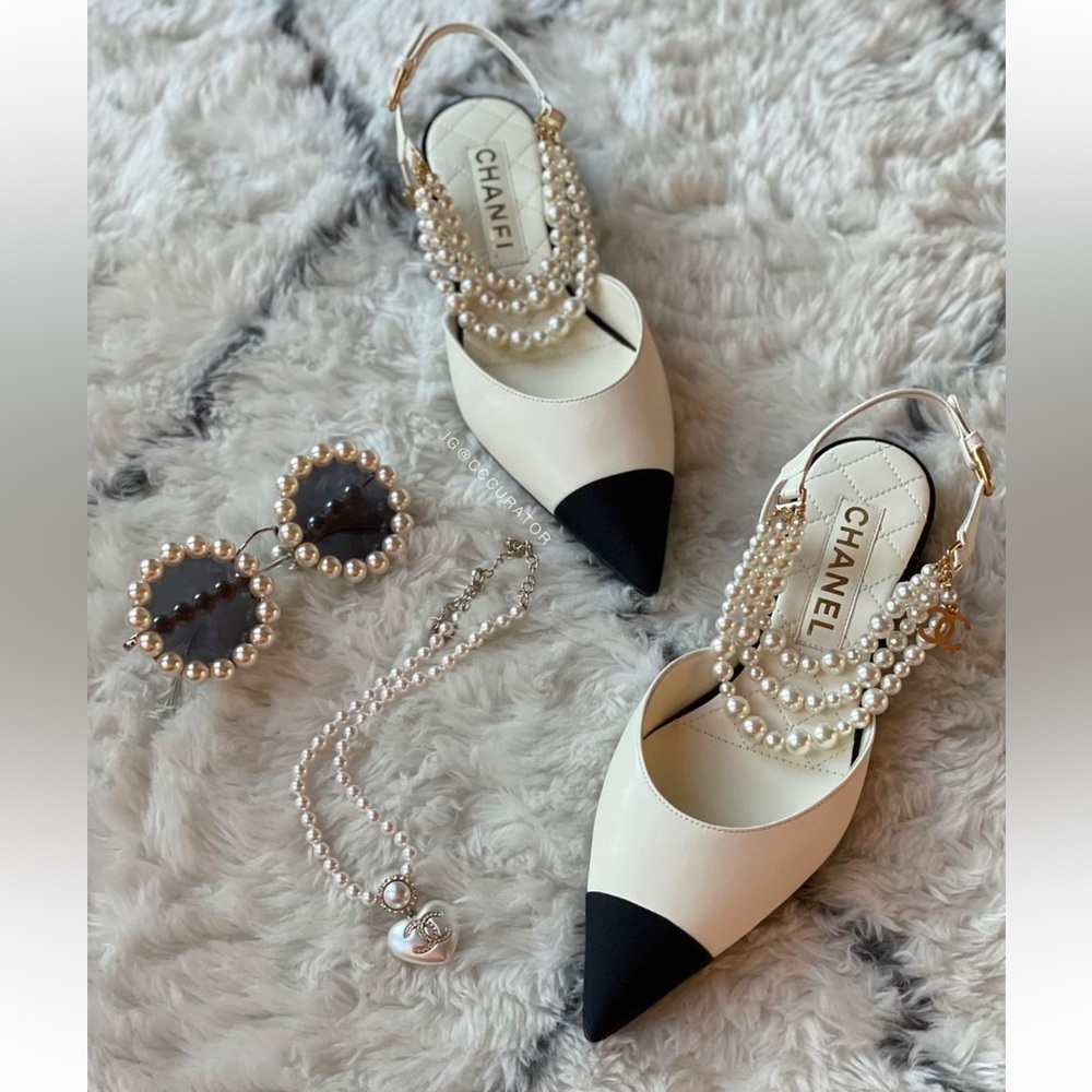 🌸RARE🌸 AUTHENTIC CHANEL PEARL SLINGBACK SIZE 36C gently used condition!! - Picture 12 of 12